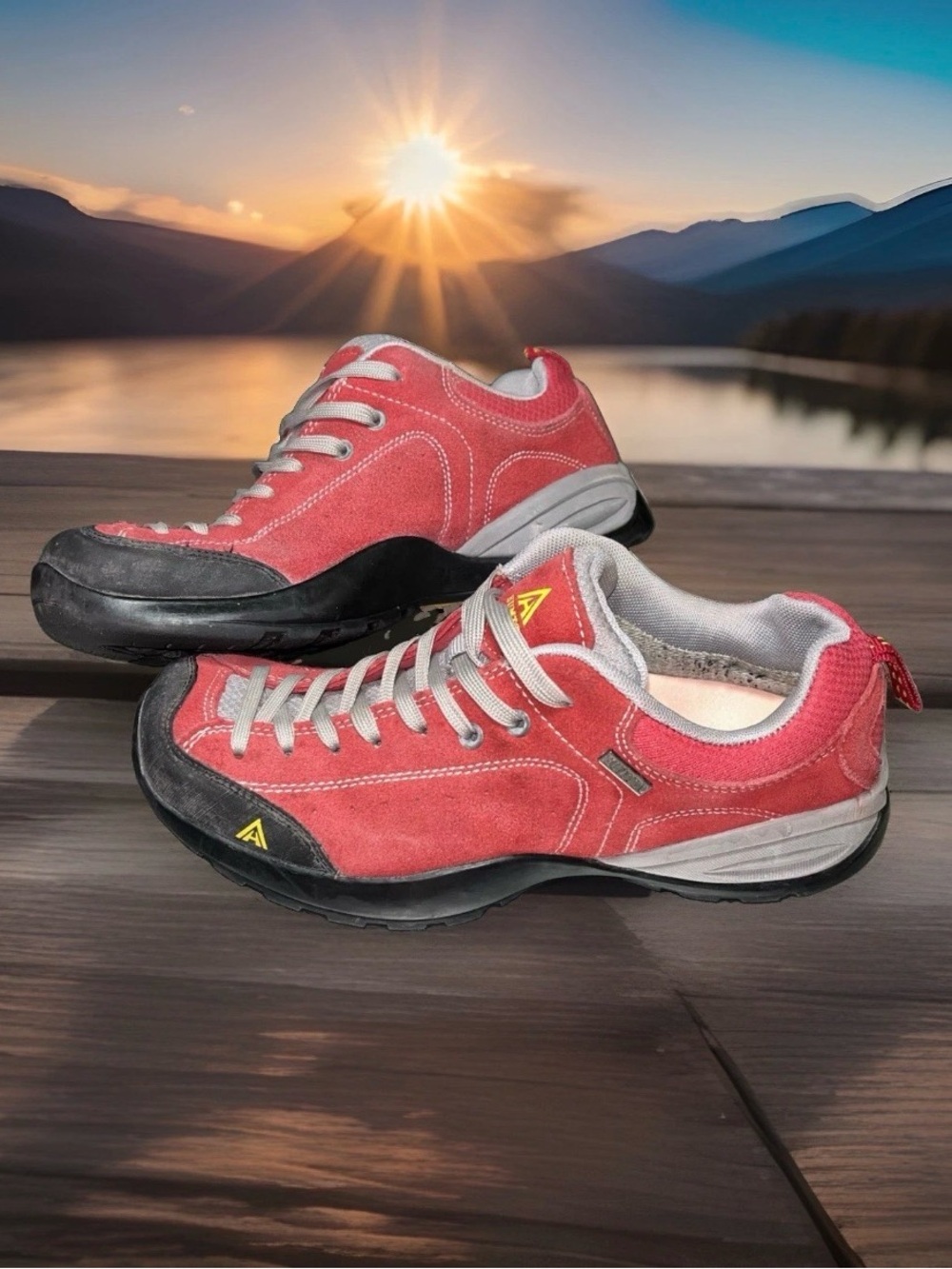 Humtto Wear Resistant Men Red Hiking Shoes Outdoor Walking Hiking Low Top size 8